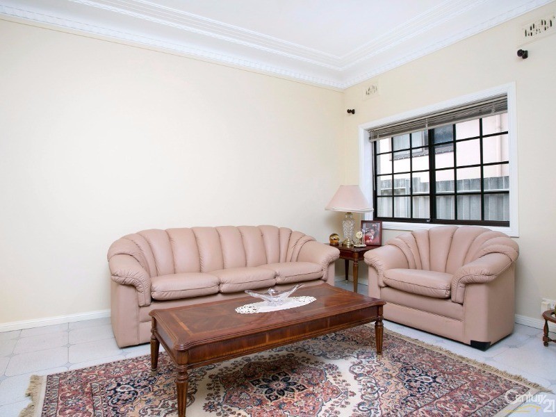 12 Hollywood Street, Monterey NSW 2217