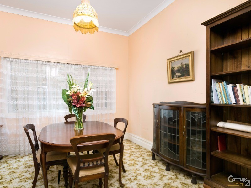 111 Clareville Avenue, Sandringham NSW 2219