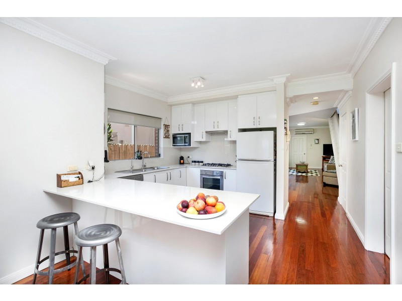 11 Burlington Street, Monterey NSW 2217