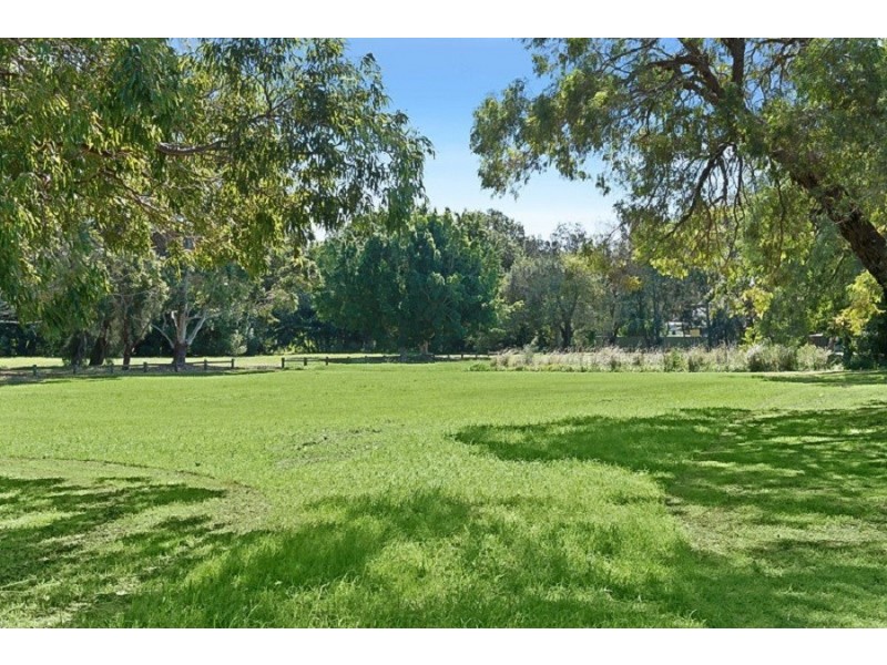 5 Parkside Drive, Sandringham NSW 2219