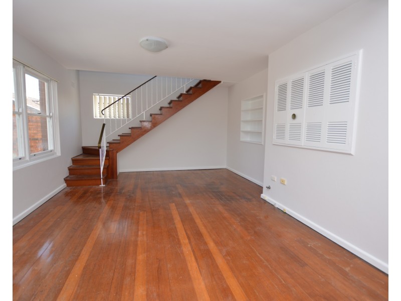 16  Borgah Street, Carss Park NSW 2221