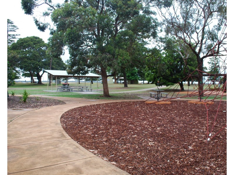 2/180 Russell Ave, Dolls Point NSW 2219