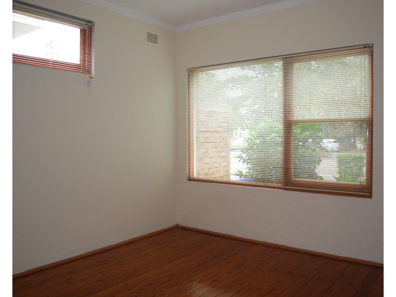 2/180 Russell Ave, Dolls Point NSW 2219