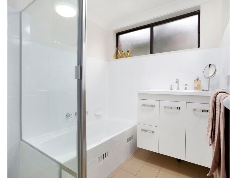 4/9 Gannon Avenue, Dolls Point NSW 2219