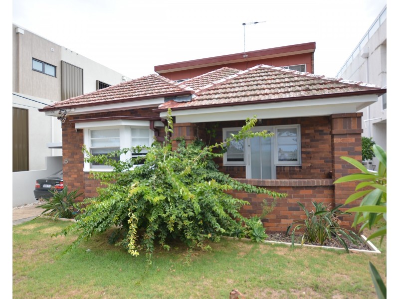 5 Vanston Parade, Sandringham NSW 2219