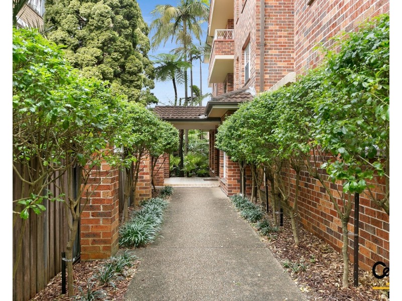 2/161 Russell Avenue, Dolls Point NSW 2219