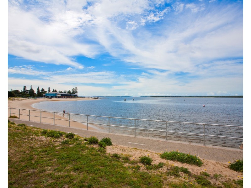 4 McMillan Avenue, Sandringham NSW 2219