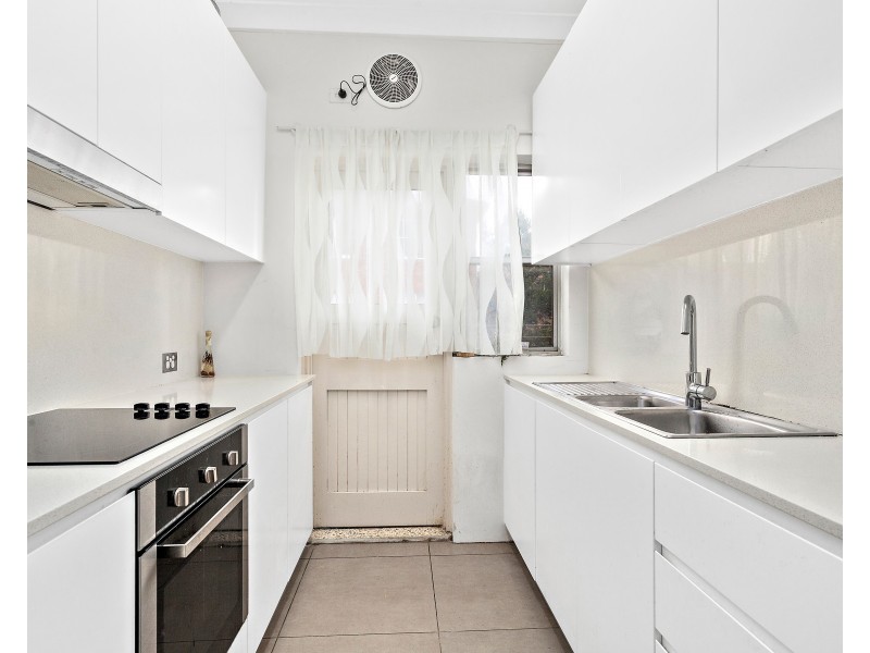 1/1-3 Norman Ave, Dolls Point NSW 2219