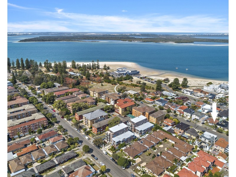 20 McMillan Avenue, Sandringham NSW 2219