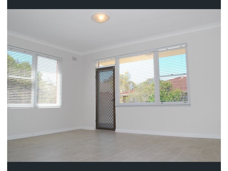 2/6 Andover St, Carlton NSW 2218