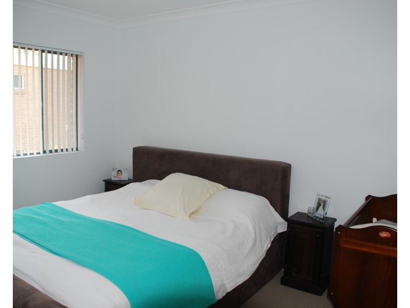 8/11-13 Andover St, Carlton NSW 2218