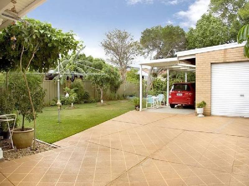 17 Ryrie Road, Earlwood NSW 2206