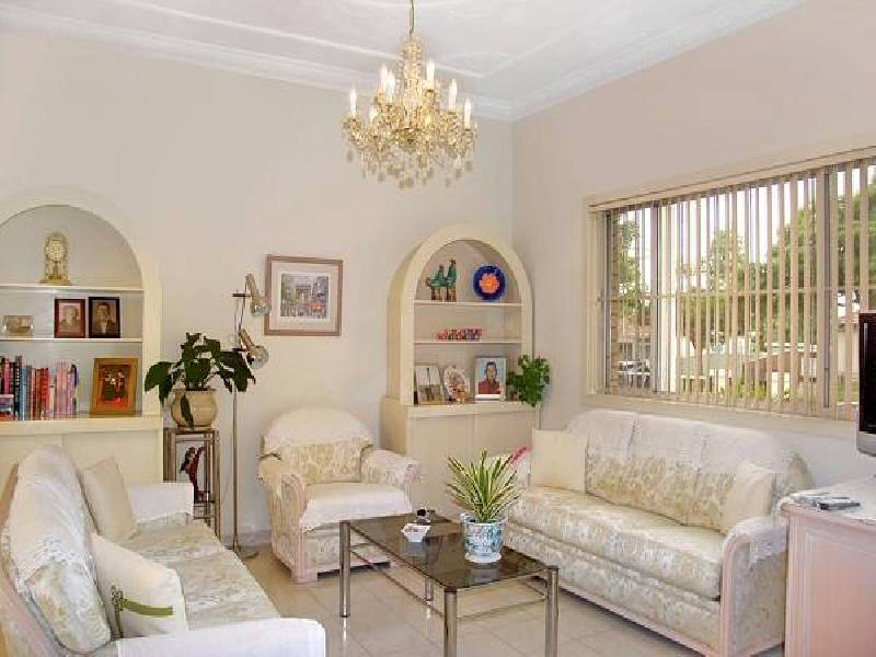 17 Ryrie Road, Earlwood NSW 2206