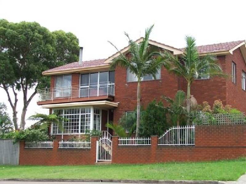 19 Bykool Avenue, Kingsgrove NSW 2208