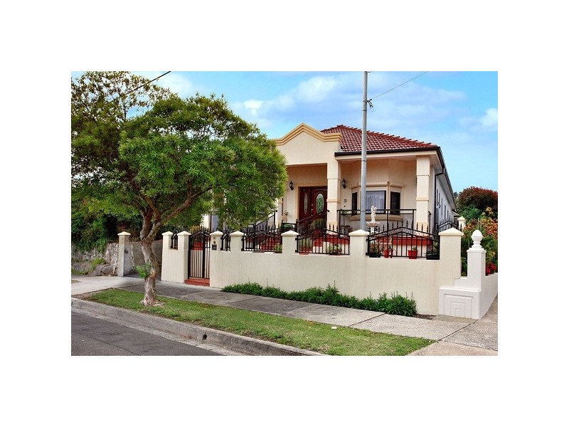 30 Hood Avenue, Earlwood NSW 2206