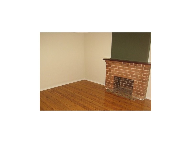 18 Wyatt Avenue, Earlwood NSW 2206