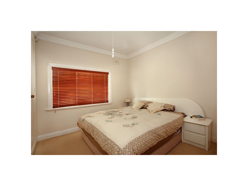 2 Bennett Avenue, Roselands NSW 2196