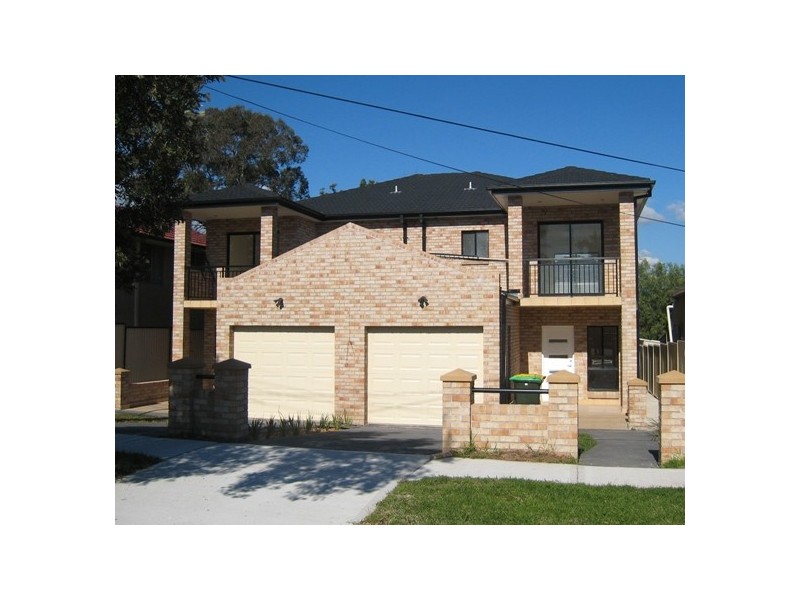 2B CHARLESCOTTE AVENUE, Punchbowl NSW 2196