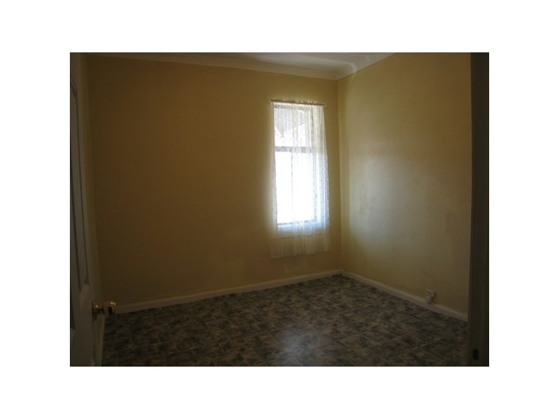 220 LIVINGSTONE ROAD, Marrickville NSW 2204