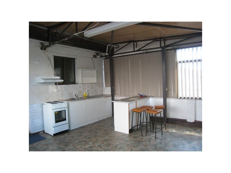 220 LIVINGSTONE ROAD, Marrickville NSW 2204