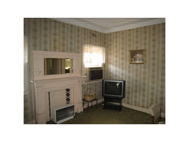 8 Pangee Street, Kingsgrove NSW 2208