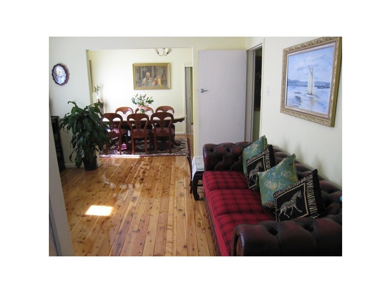 22 Finlays Avenue, Earlwood NSW 2206