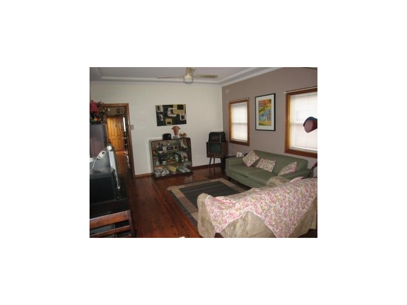 90 River Street, Earlwood NSW 2206