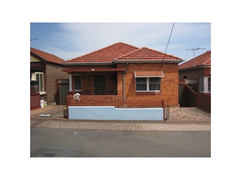 53 River Street, Earlwood NSW 2206