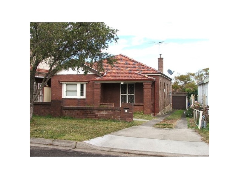 7 FROST STREET, Earlwood NSW 2206