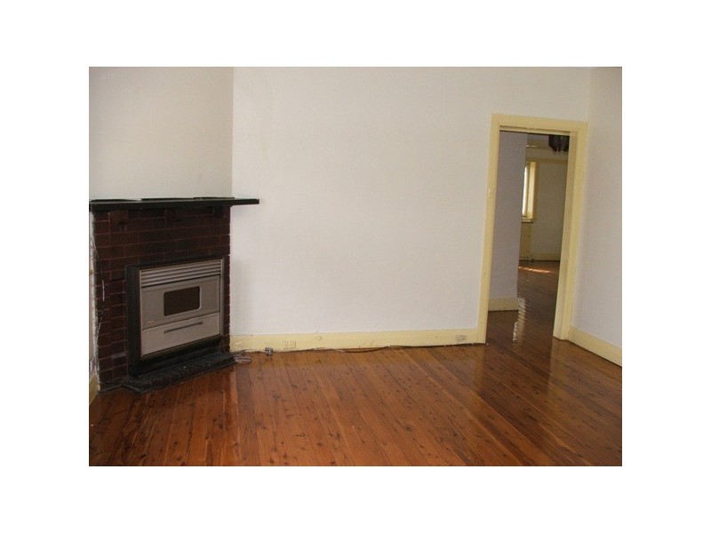 7 FROST STREET, Earlwood NSW 2206