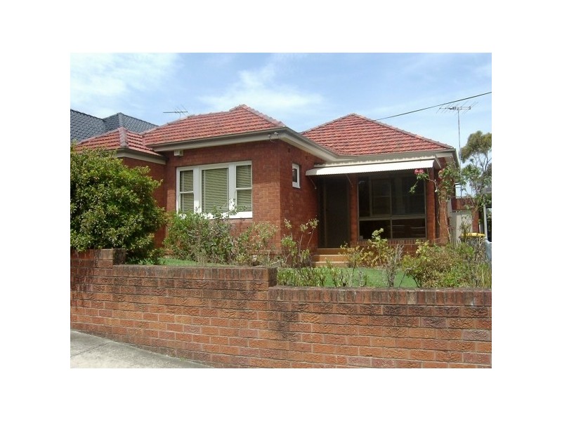 46 RICHARD AVENUE, Earlwood NSW 2206