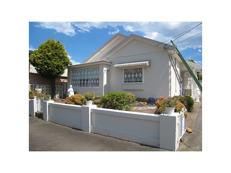 30 KITCHENER AVENUE, Earlwood NSW 2206