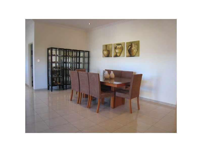 38 LAWN AVENUE, Clemton Park NSW 2206