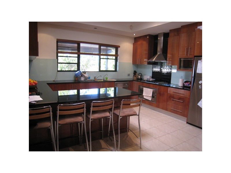 38 LAWN AVENUE, Clemton Park NSW 2206