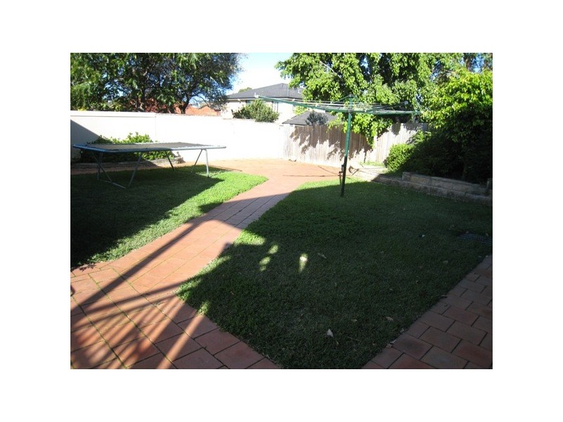 38 LAWN AVENUE, Clemton Park NSW 2206