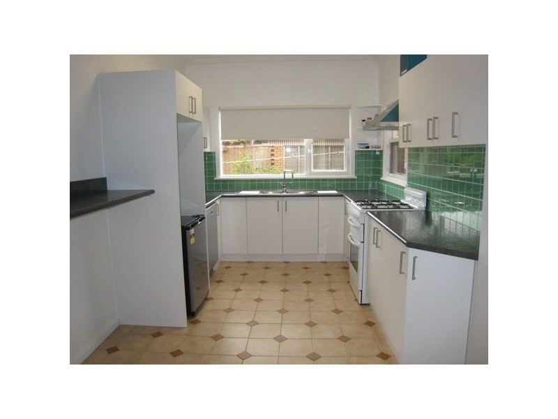 15 UNDERCLIFFE ROAD, Earlwood NSW 2206