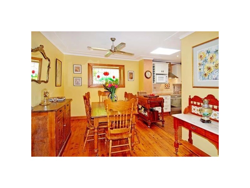 8 JACKSON PLACE, Earlwood NSW 2206