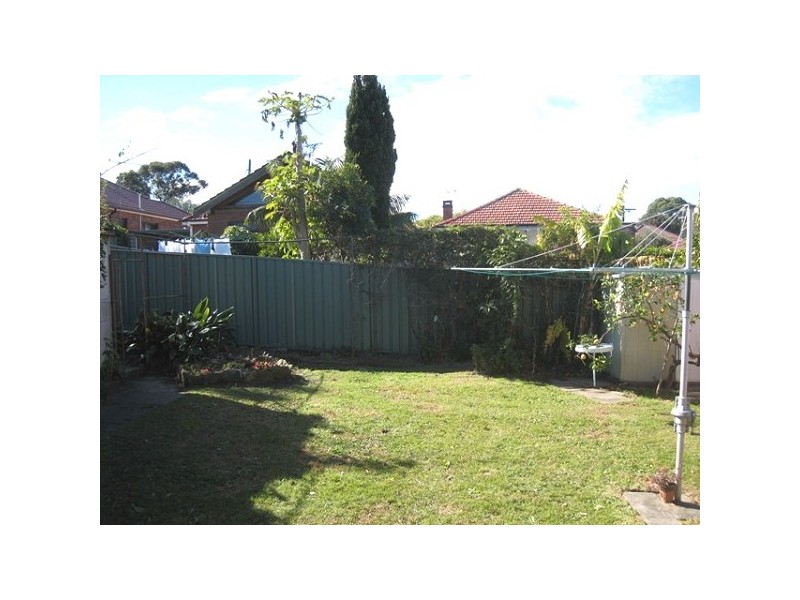 9 Wyatt Avenue, Earlwood NSW 2206