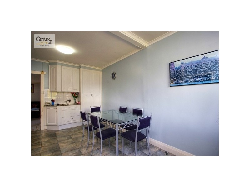 60 Kitchener Avenue, Earlwood NSW 2206