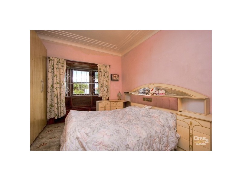 36 Baringa Road, Earlwood NSW 2206