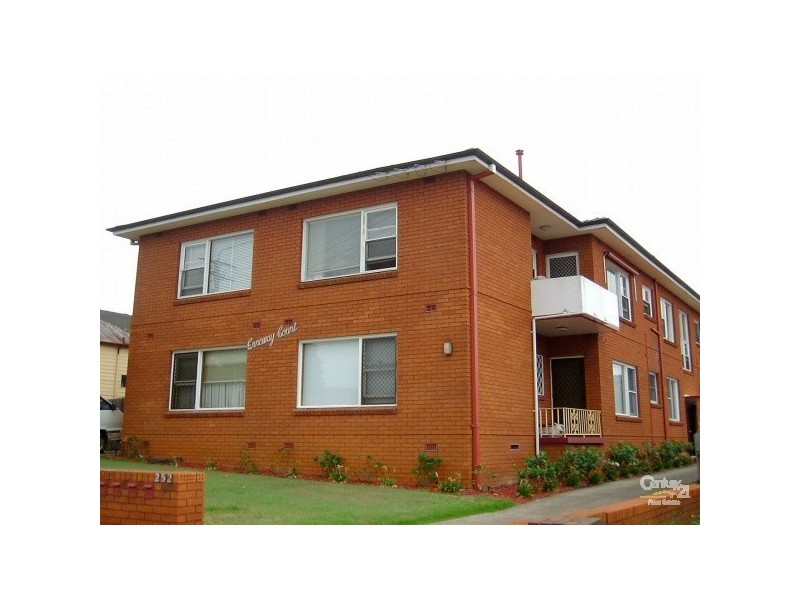 4/252 WILLIAM STREET, Kingsgrove NSW 2208