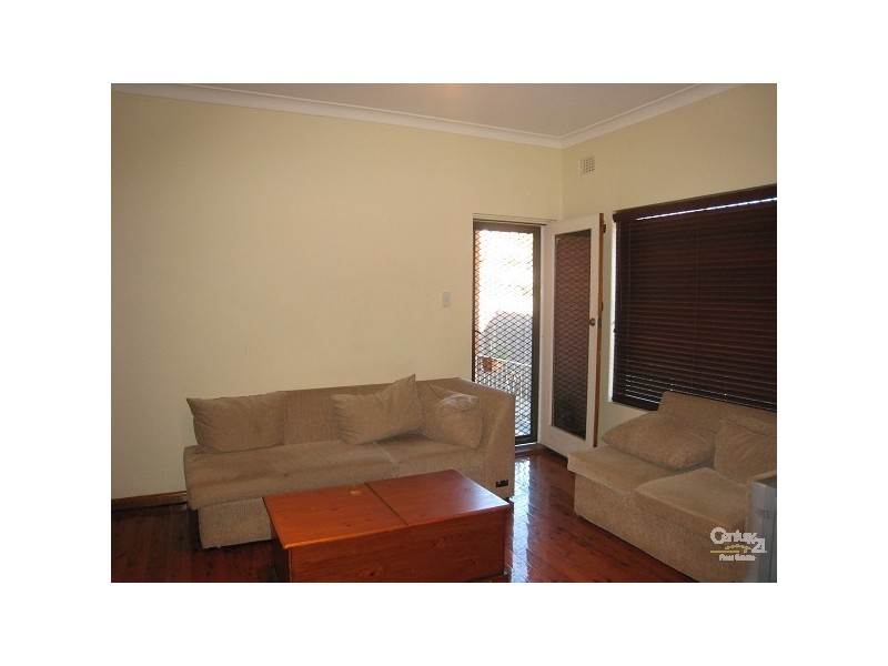 4/252 WILLIAM STREET, Kingsgrove NSW 2208