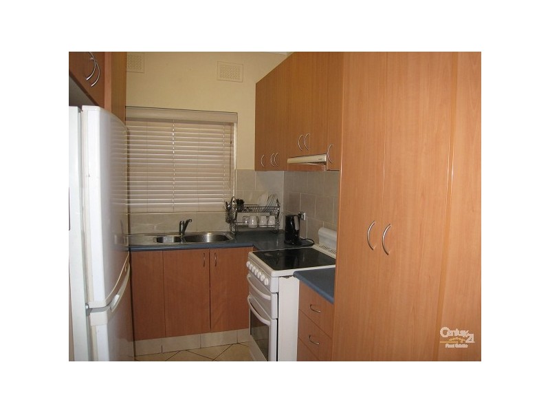 4/252 WILLIAM STREET, Kingsgrove NSW 2208