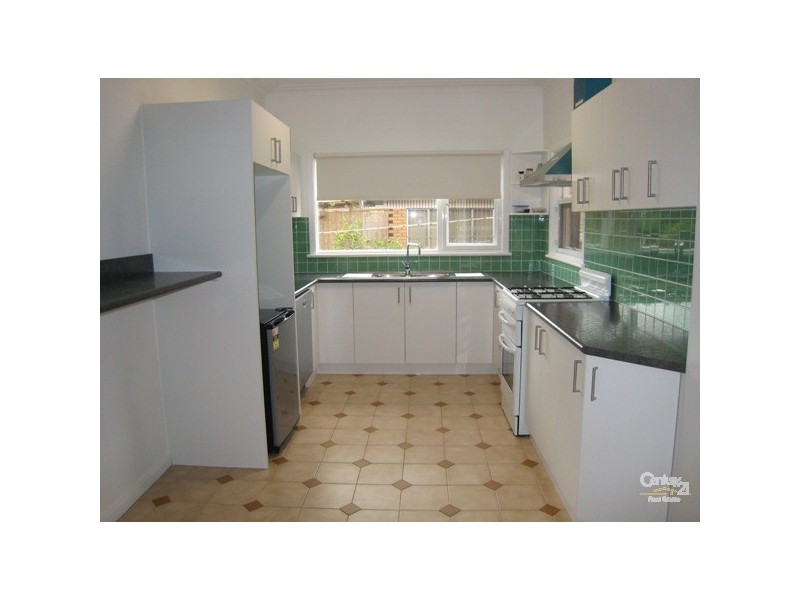 15 Undercliffe Road, Earlwood NSW 2206