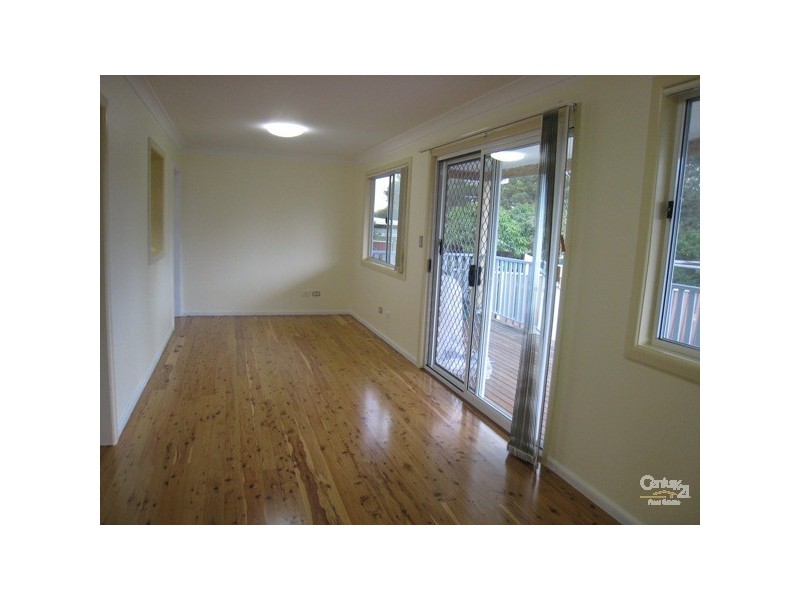 15 Undercliffe Road, Earlwood NSW 2206