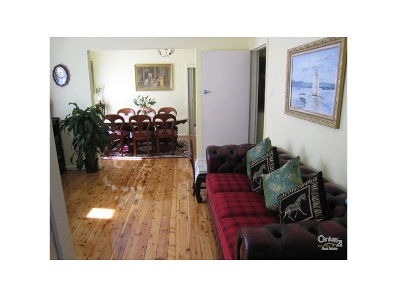 22 Finlays Avenue, Earlwood NSW 2206