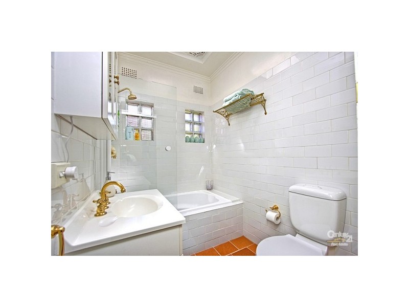 11 Slade Road, Bardwell Park NSW 2207