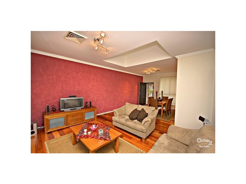 6/11 Berith Street, Kingsgrove NSW 2208