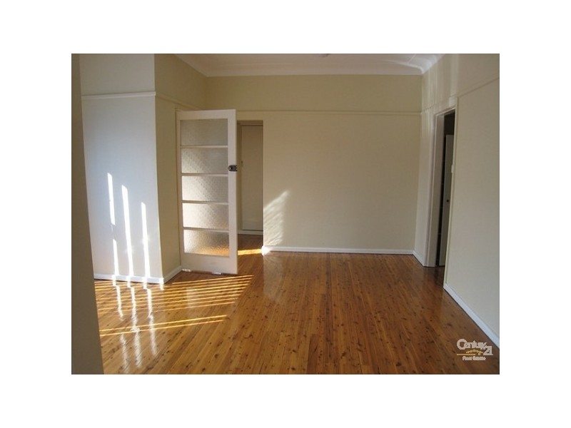 1 Burrimul Avenue, Kingsgrove NSW 2208