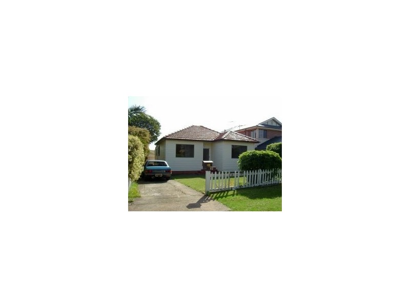 92 Glamis Street, Kingsgrove NSW 2208